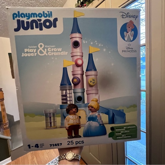 Playmobil Junior Cinderella Castle - Picture 2 of 3